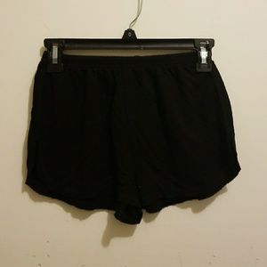 Brandy Melville flowy shorts